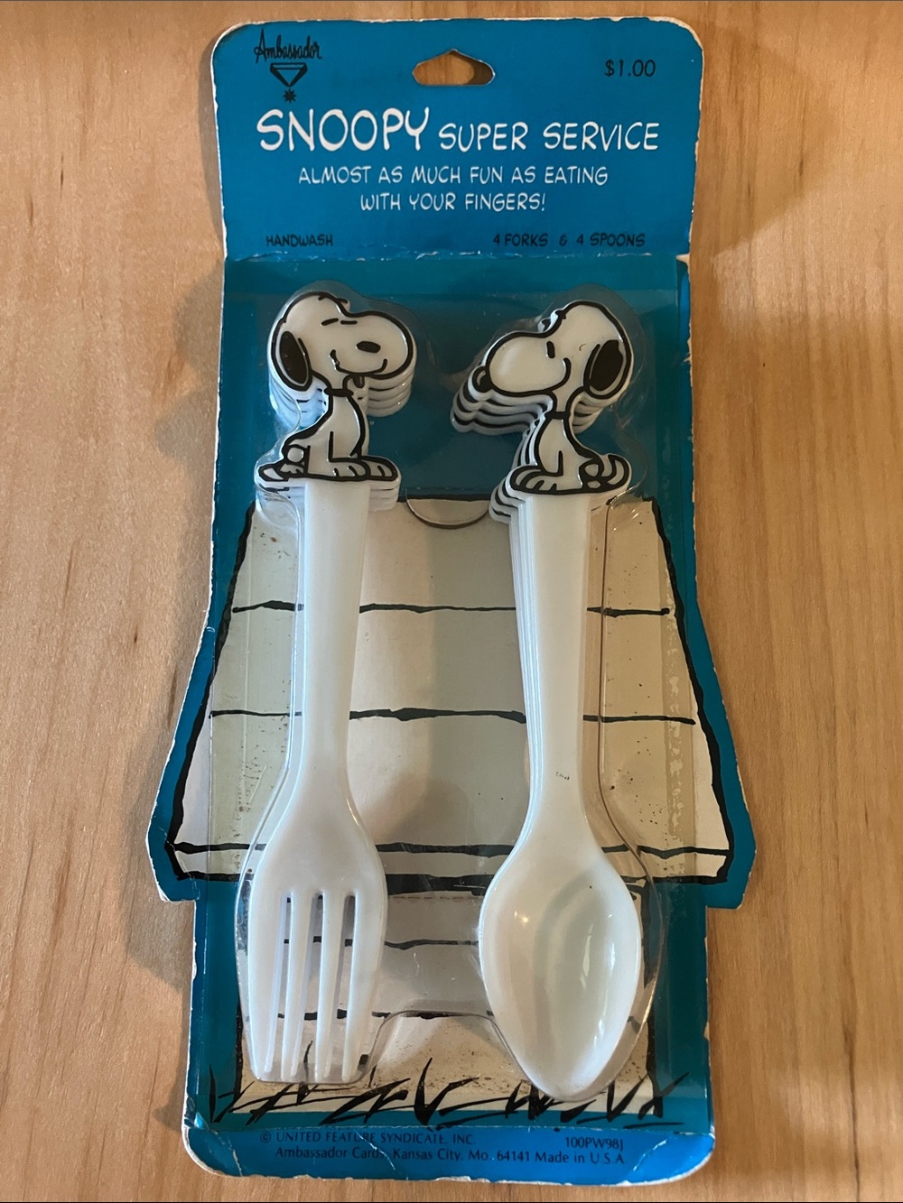 Vintage Ambassador Peanuts Snoopy Super Service - In Package
